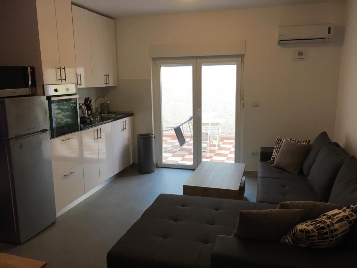 PUY Apartment To Rent מראה חיצוני תמונה